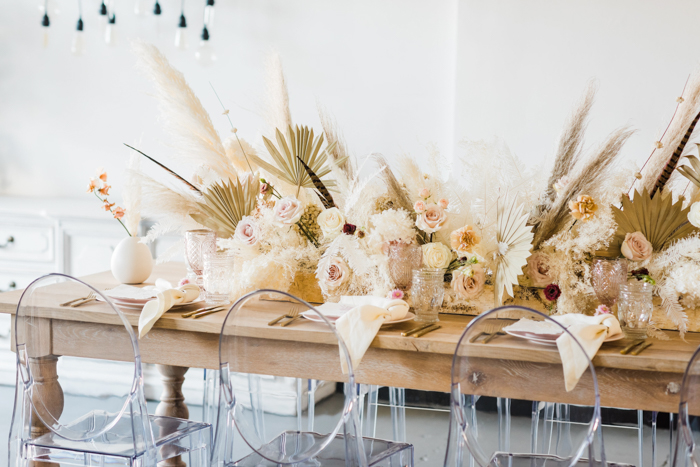 Large scale foam free neutral centerpiece featuring dried and fresh florals.